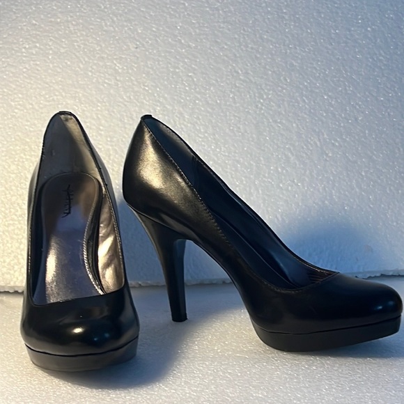 Alfani “Maddy” almond toe black platform pump 7.5 black - Picture 1 of 7